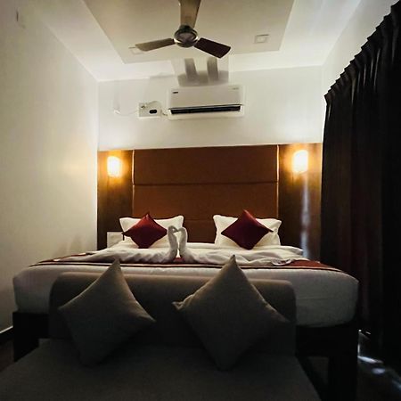 Grb Resort Tiruchchendūr Екстериор снимка