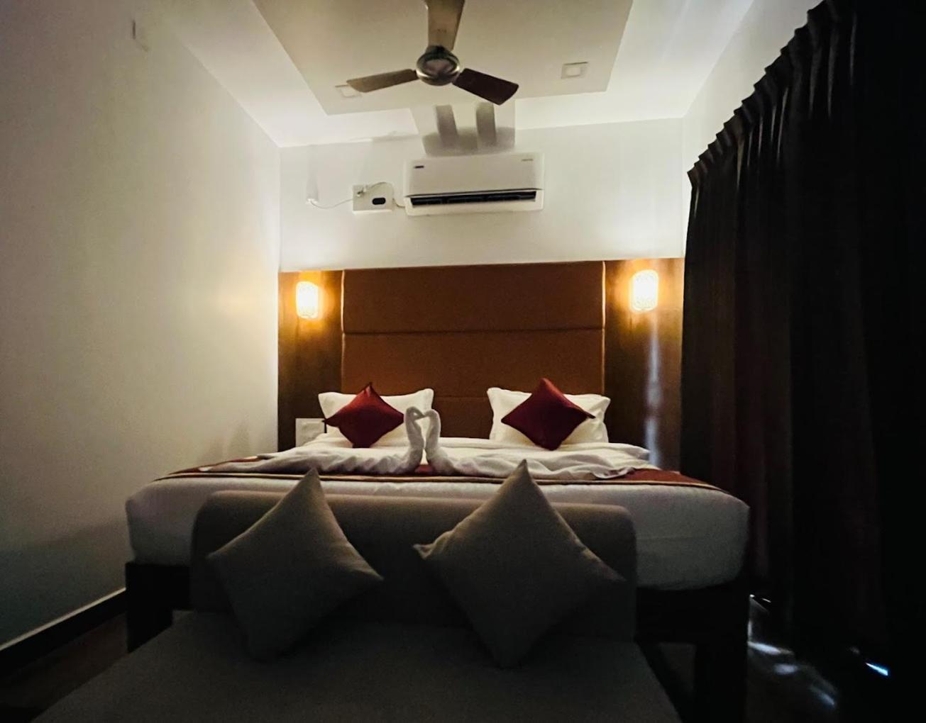 Grb Resort Tiruchchendūr Екстериор снимка