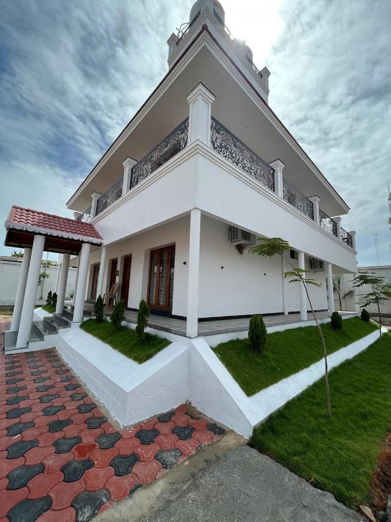 Grb Resort Tiruchchendūr Екстериор снимка